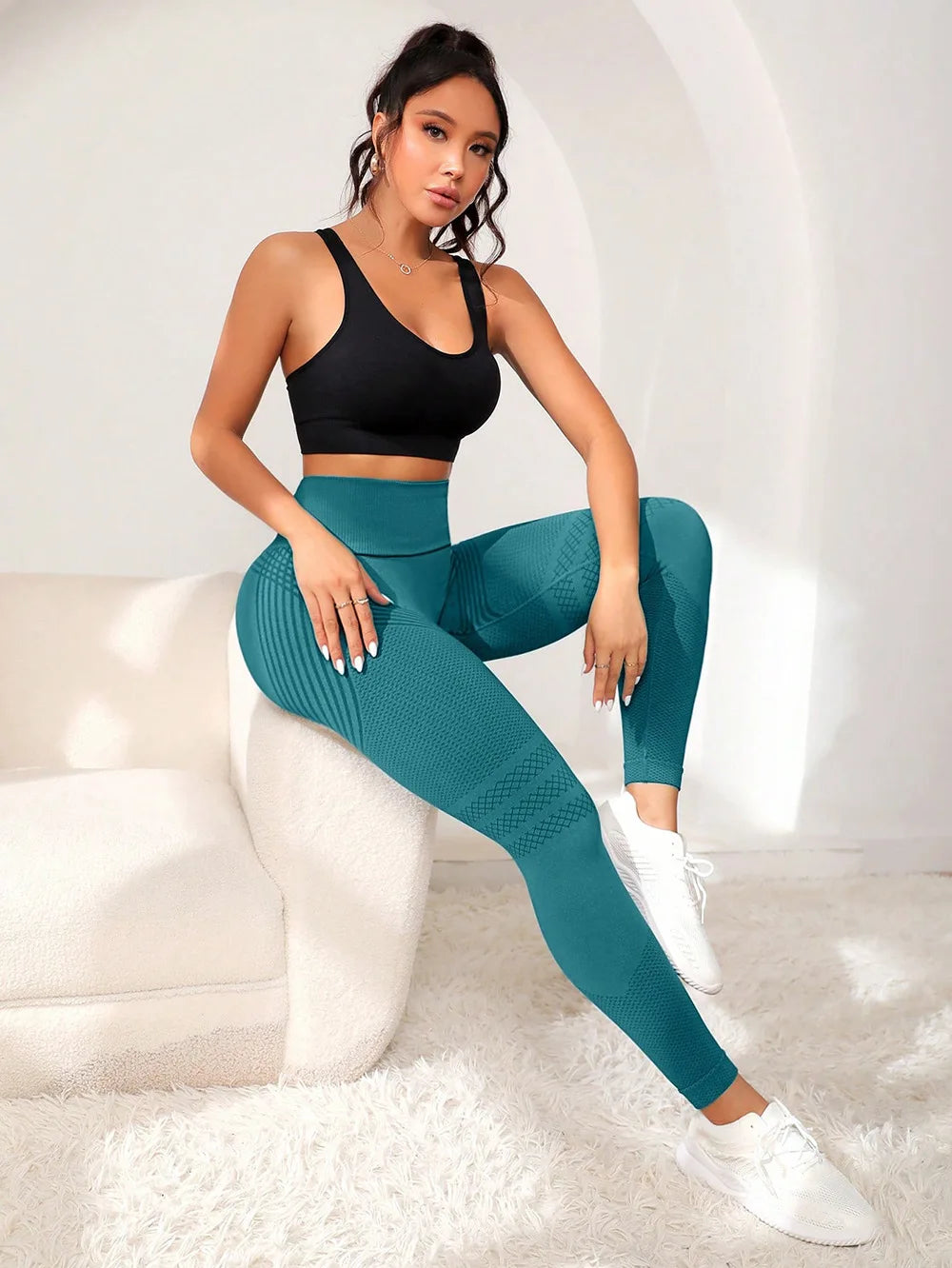 Sports Pants With Sexy Lines Lifting Buttocks Tight Women's High Waisted Elastic Fitness Running Yoga